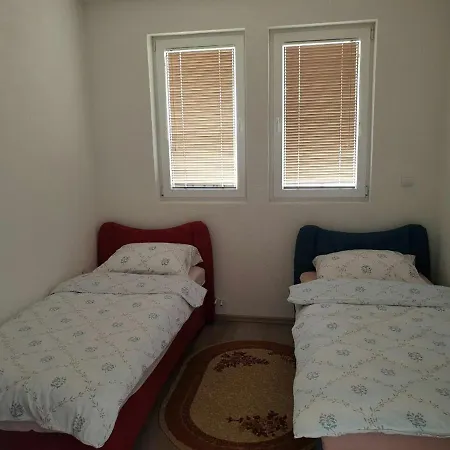 Villa Calypso Sarajevo ヴィラ サラエヴォ